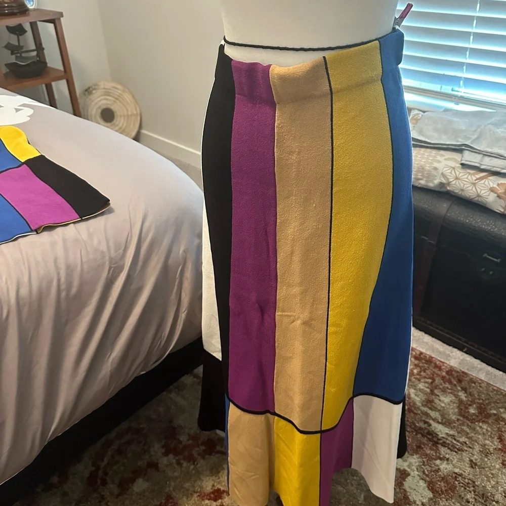 New w/o tags Rachel Roy, 2 piece set, skirt and tank, size large - Picture 2 of 7